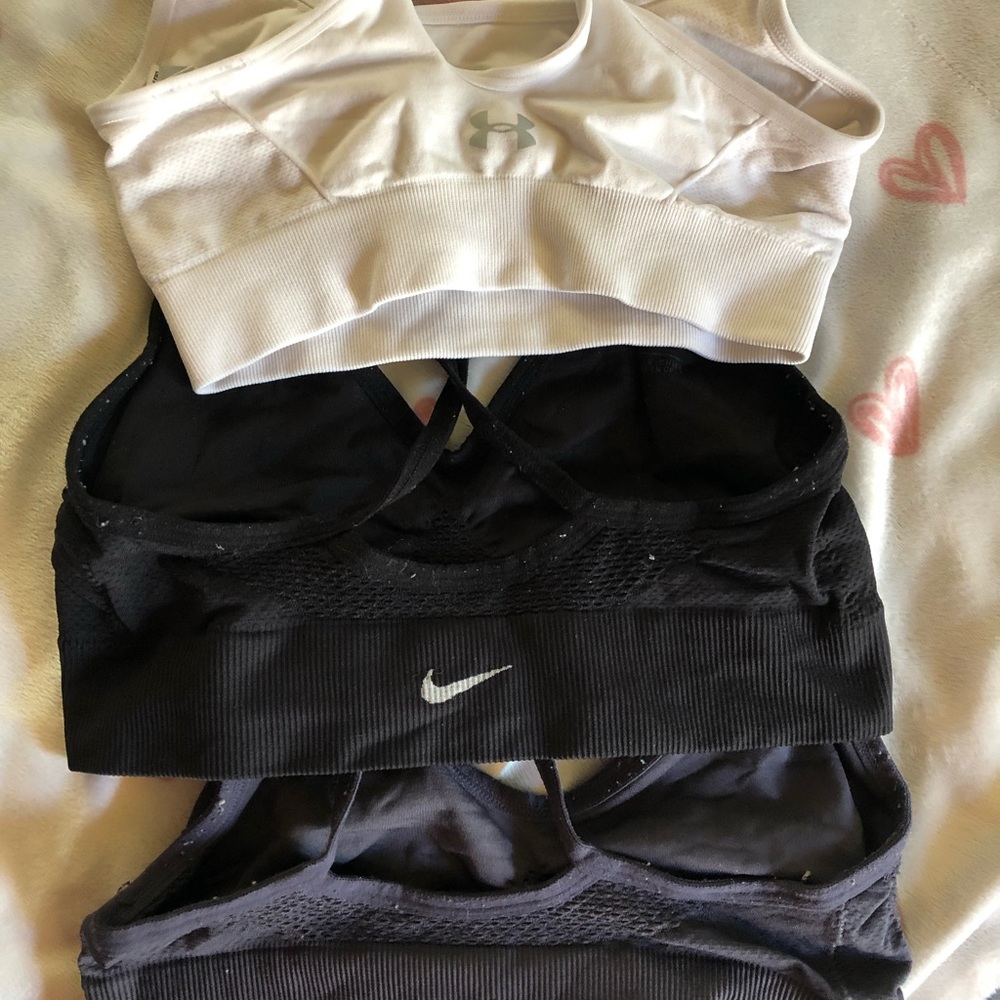 Sports Bra bundle - Picture 2 of 2